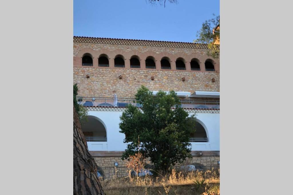 Magnifique Appartement Avec Vue Imprenable La Londe-les-Maures Kültér fotó